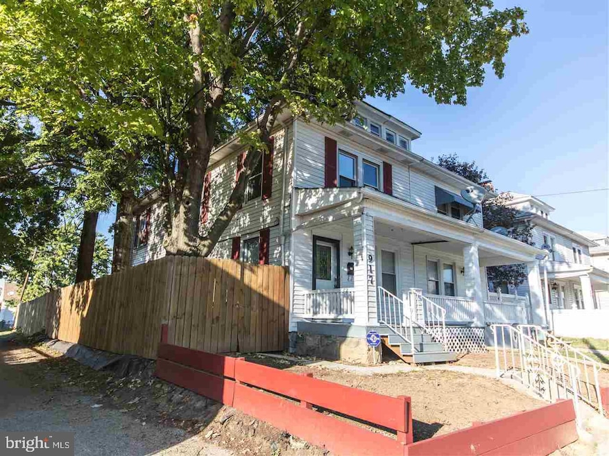 917 E Prospect St, York, PA 17403 - photo 1