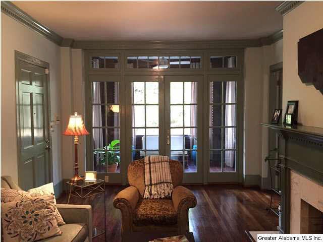 Warm & Inviting is all I see in this photo. Beauti