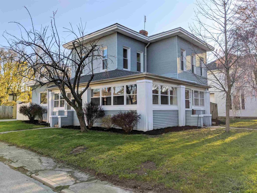 404 W South St, Bluffton, IN 46714 - photo 1