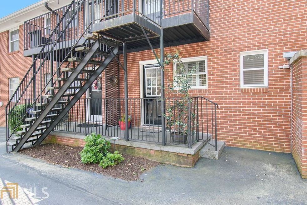 Sold $160,000 • Co-Listing Agent