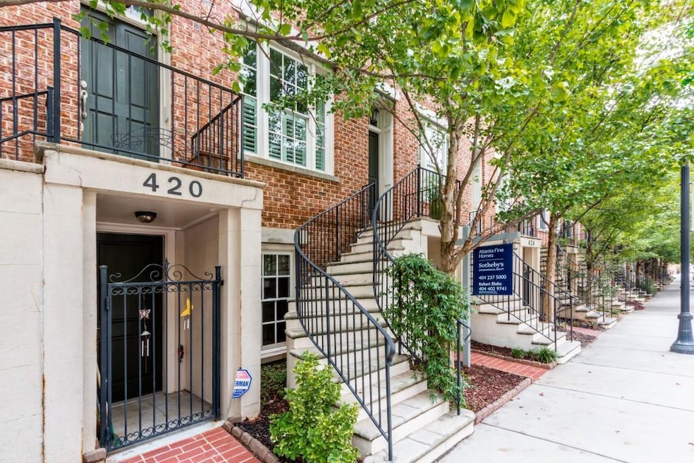 Welcome home to 422 Bill Kennedy Way in desirable 