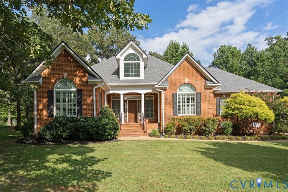 Pending $649,000