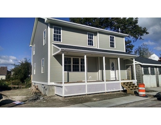 371 S Beacon St, Fall River, MA 02724 - photo 1