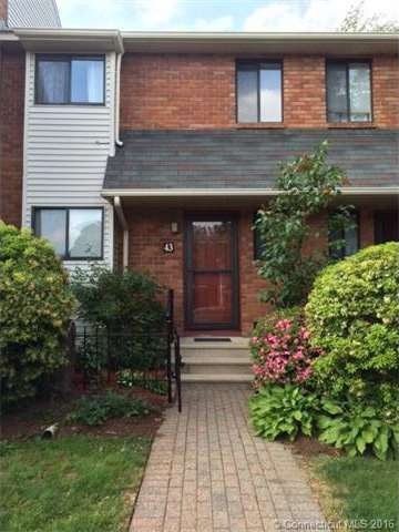 43 Danforth Ln unit 43, West Hartford, CT 06110 - photo 1