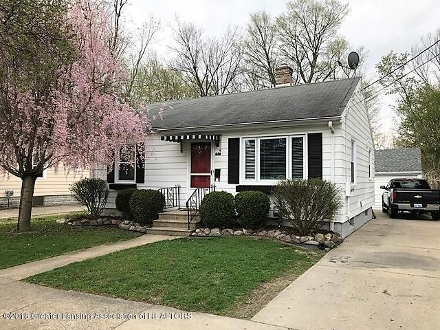 625 foster front
