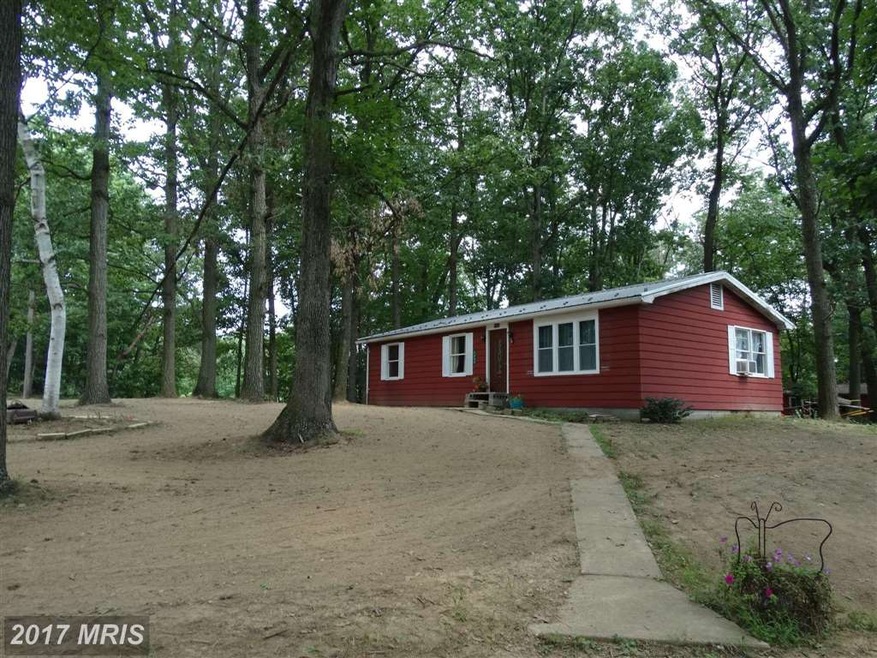 2454 Fisher Rd, Chambersburg, PA 17202 - photo 1