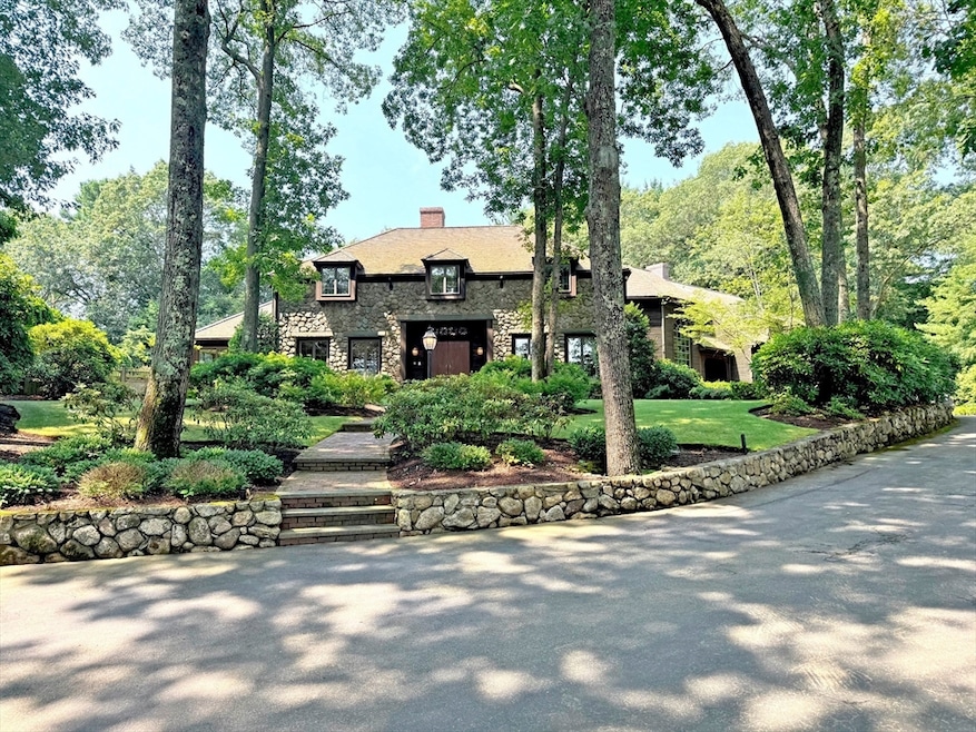 11 Fulling Mill Ln, Hingham, MA 02043 - photo 1