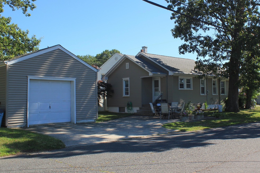 1711 L Street (7)