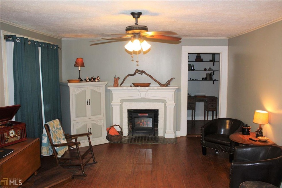 N N White Cir, Carrollton, GA 30117 - photo 1