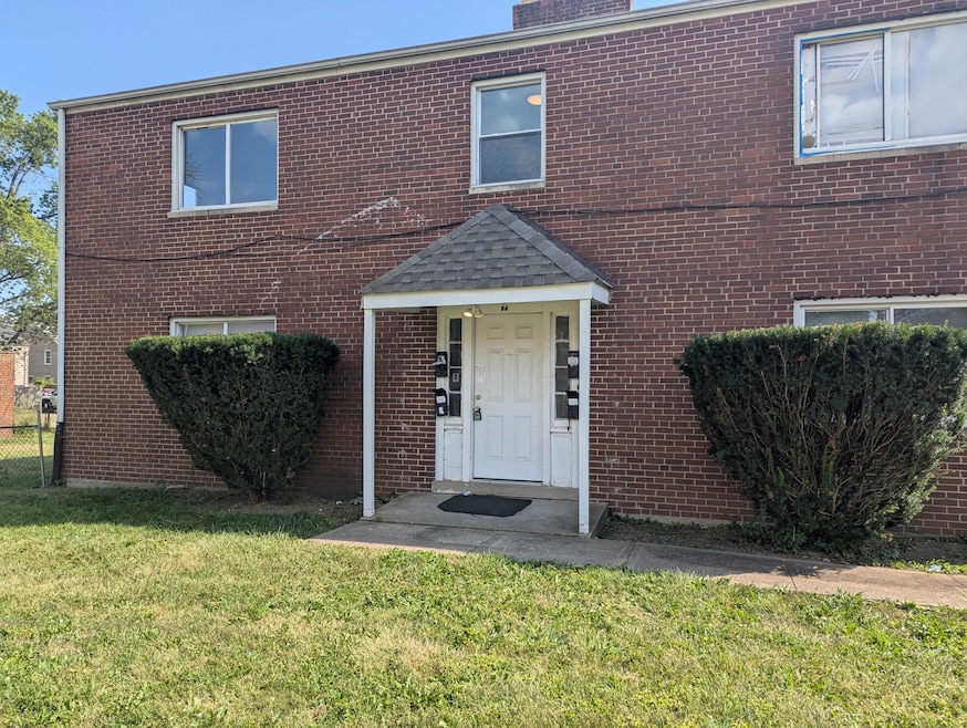 94 N Hampton Rd, Columbus, OH 43213 - photo 1