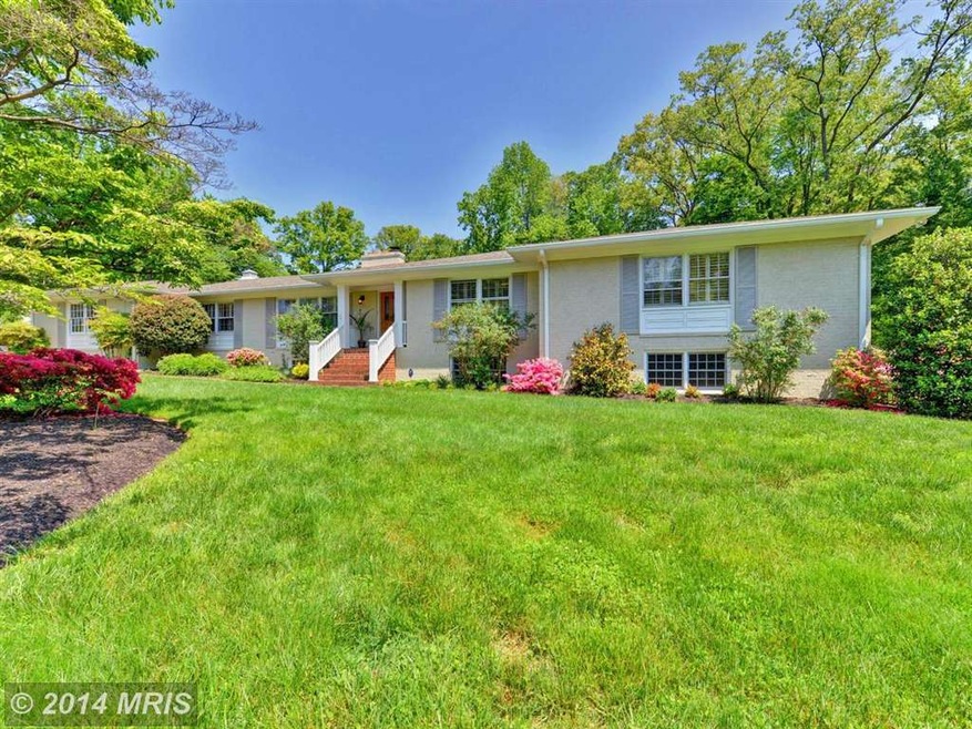 1502 River Farm Dr, Alexandria, VA 22308 - photo 1
