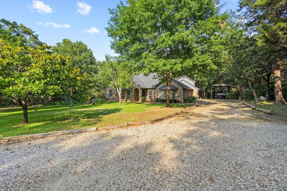 For Sale $475,000 • Co-Listing Agent