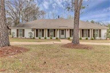 Welcome Home to 1440 Meriwether Rd!