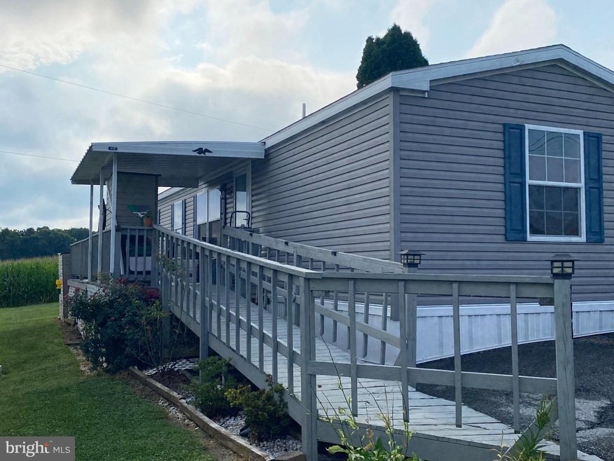 288 Pfautz Hill Rd, Stevens, PA 17578 - photo 1