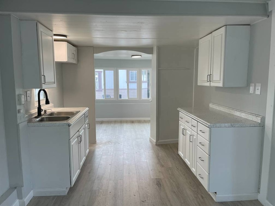 1455 S State St unit 225, Hemet, CA 92543 - photo 1