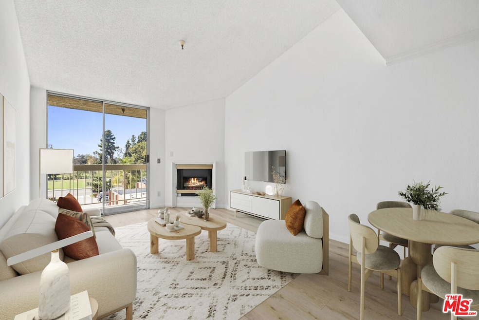 For Sale $369,000 • Co-Listing Agent