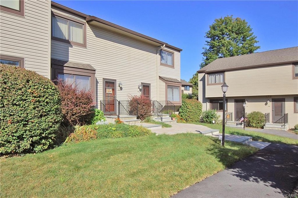 10 Squires Gate unit I, Poughkeepsie, NY 12603 - photo 1