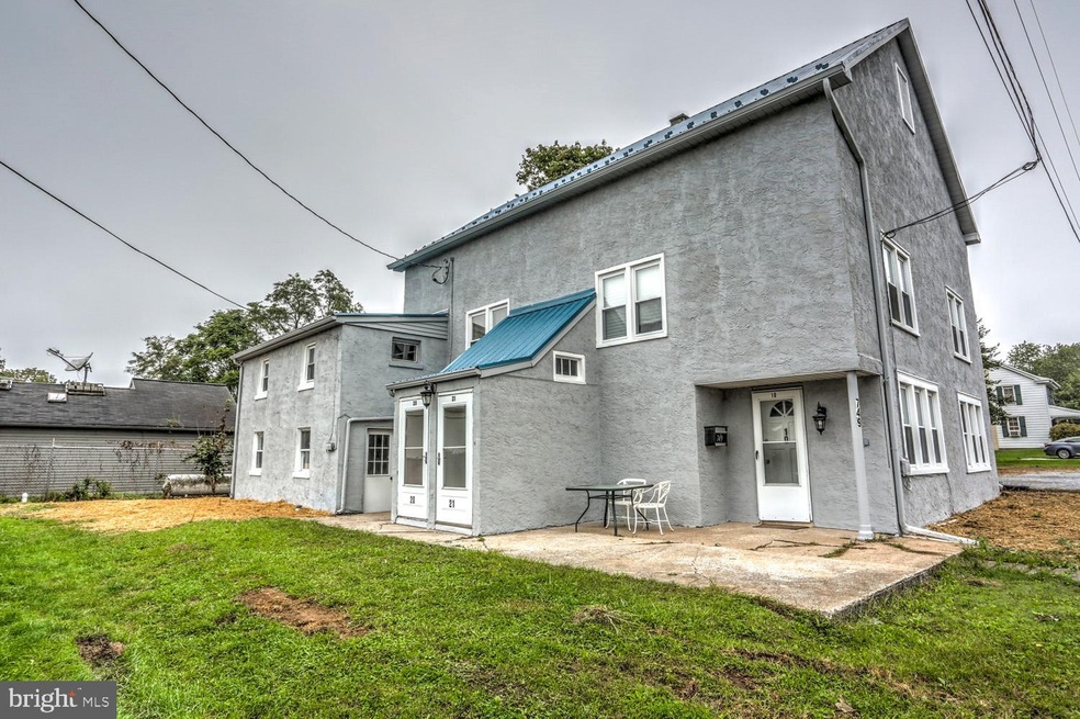 749 Vine St, Honey Brook, PA 19344 - photo 1