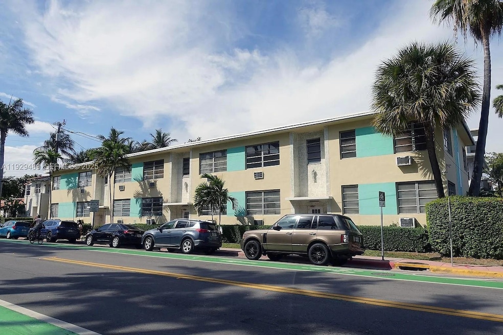 905 16th St unit 8, Miami Beach, FL 33139 - photo 1