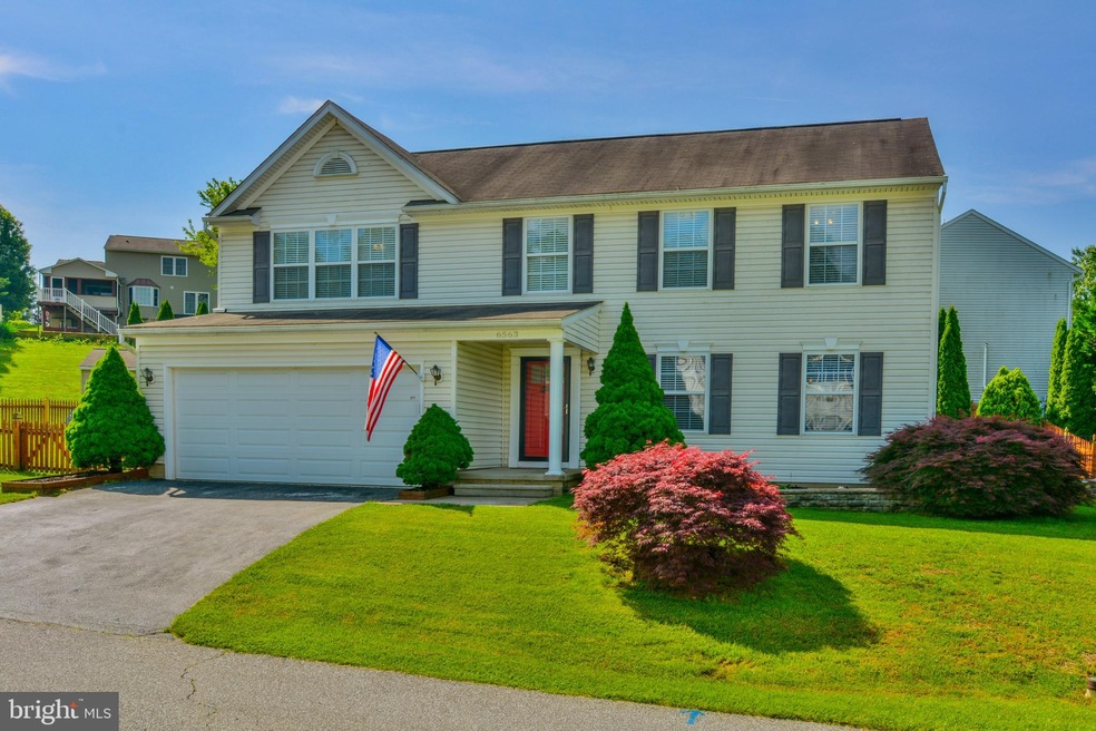 6563 Yumen Dr, Sykesville, MD 21784 - photo 1