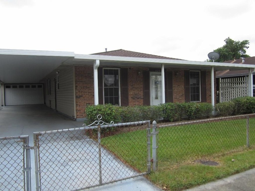 2729 Erin Dr, Marrero, LA 70072 - photo 1