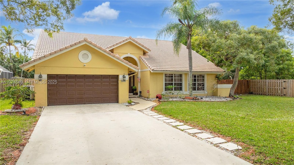 7101 NW 44th Ln, Coconut Creek, FL 33073 - photo 1