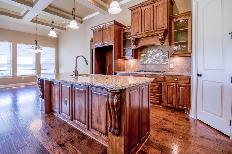 421 River Bank Ln, Granbury, TX 76049 - photo 1