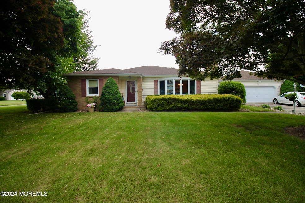 Sold $565,000 • Co-Listing Agent