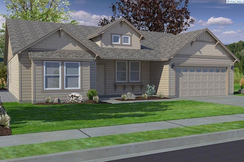 For Sale $615,990 • Co-Listing Agent