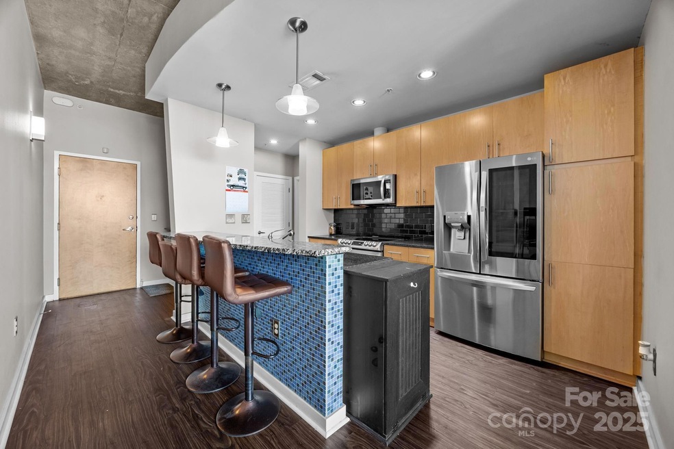 Avenue Condominiums unit 2612, Charlotte, NC 28202 - photo 1