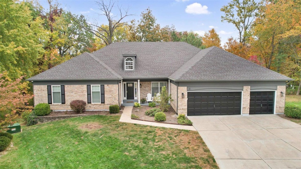 Fresh for Fall! Gorgeous 4 bedroom/3 bath home on 