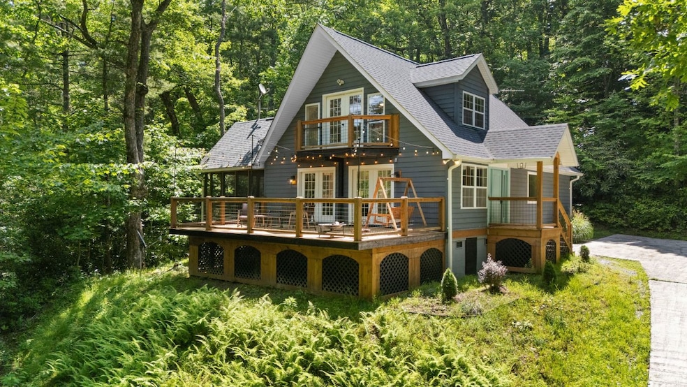 For Sale $699,000 • Co-Listing Agent