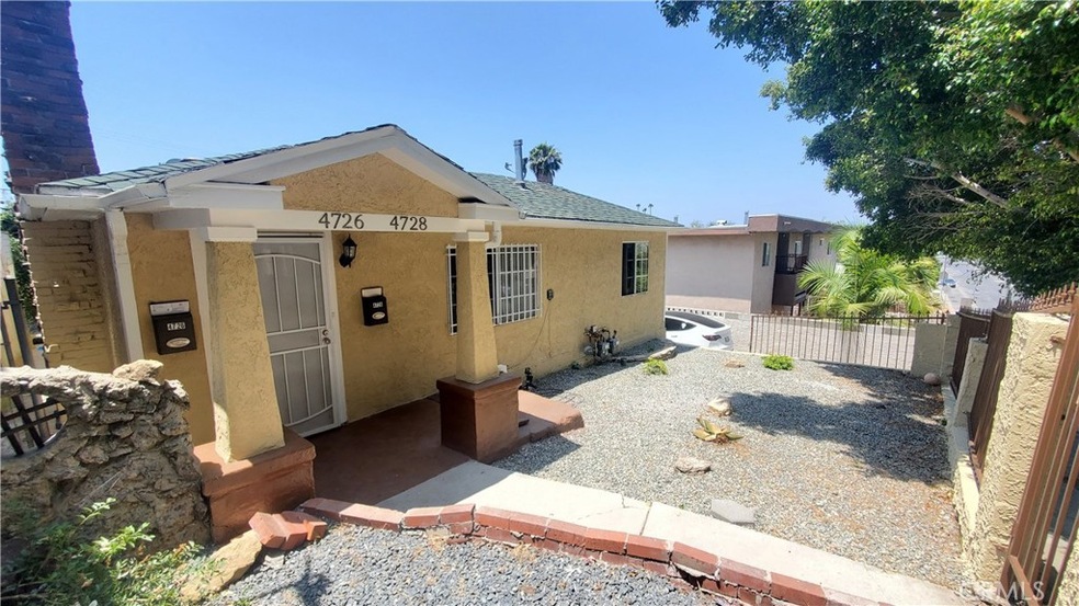 4726 Saturn St, Los Angeles, CA 90019 - photo 1