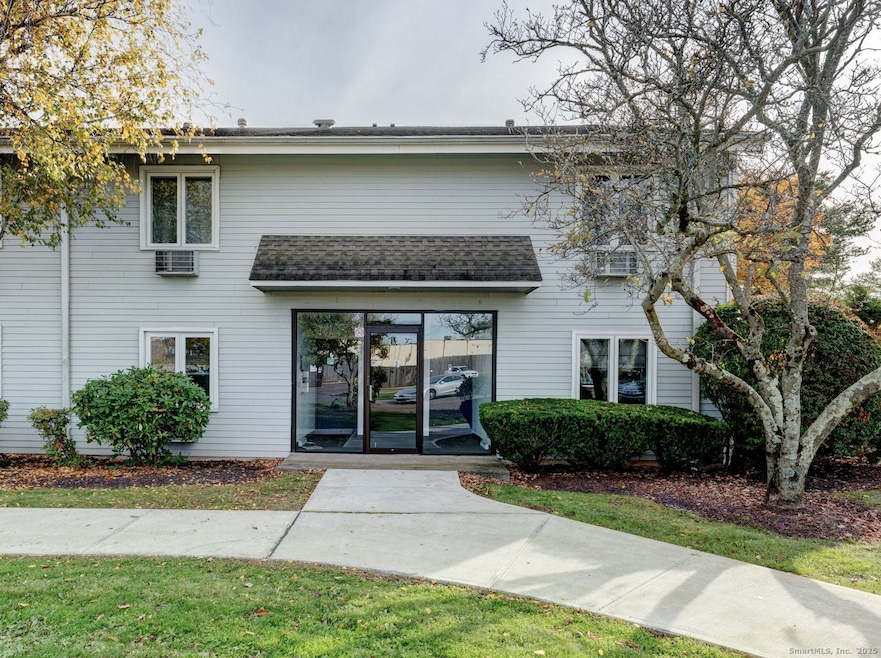 105 Florence Rd unit 2B, Branford, CT 06405 - photo 1