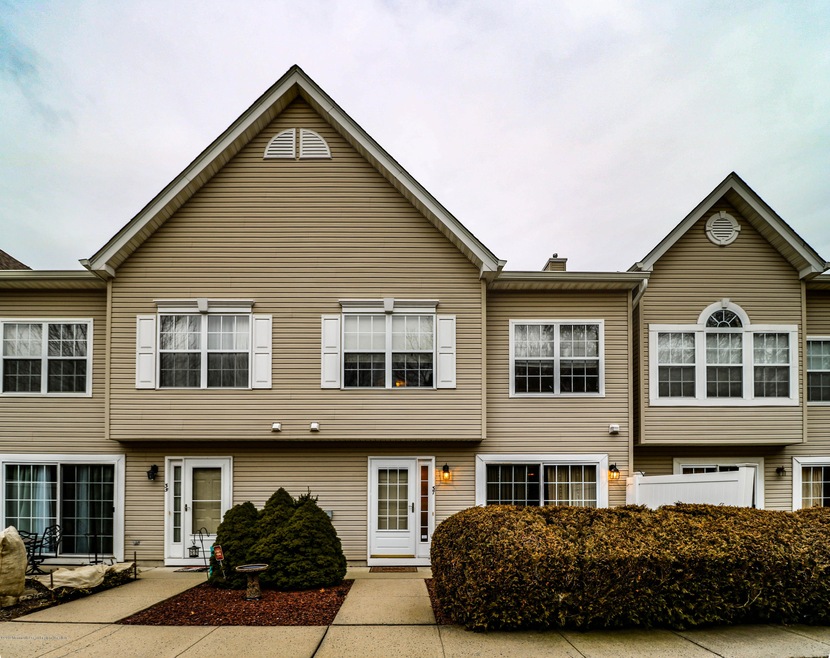 37 Dover Ct, Tinton Falls, NJ 07712 - photo 1