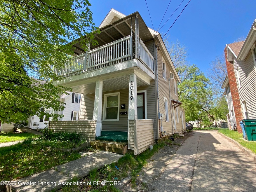 1019 N Walnut St, Lansing, MI 48906 - photo 1