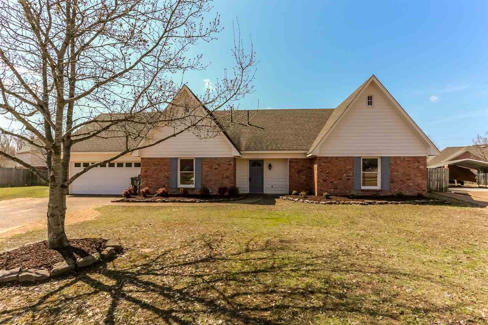 Welcome home to 647 S. Featherwind Cove, an amazin