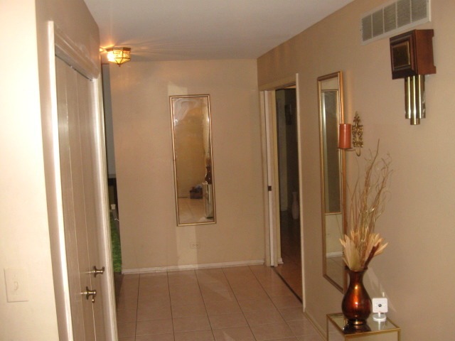 650 Academy Ave, Matteson, IL 60443 - photo 1