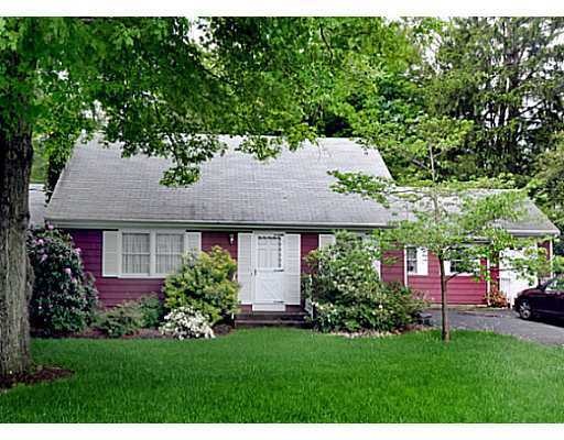 742 Nate Whipple Hwy, Cumberland, RI 02864 - photo 1