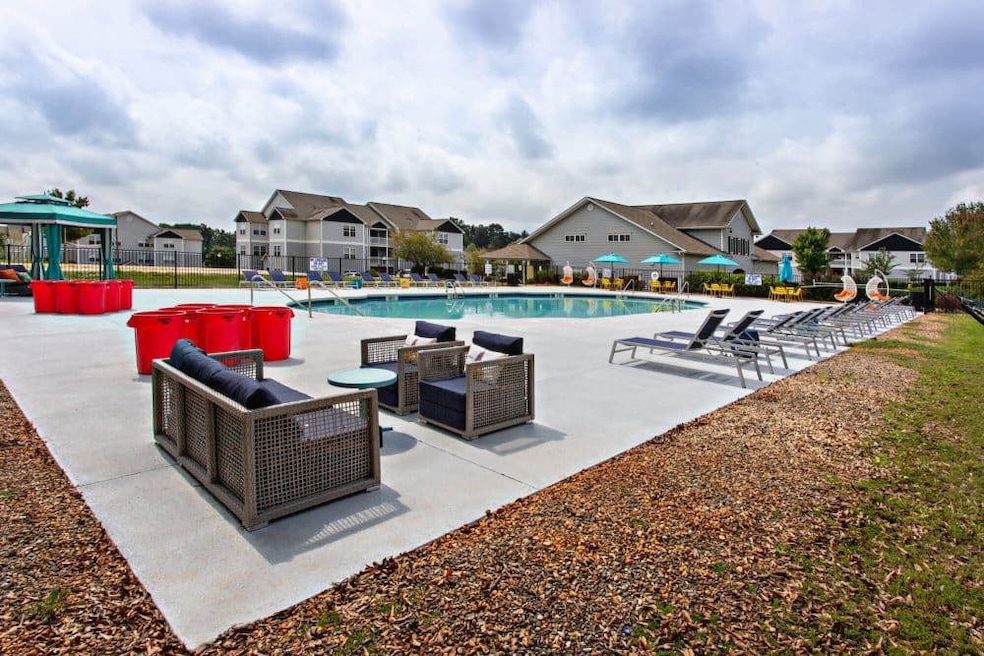 190 University Village Dr unit D, Central, SC 29630 - photo 1