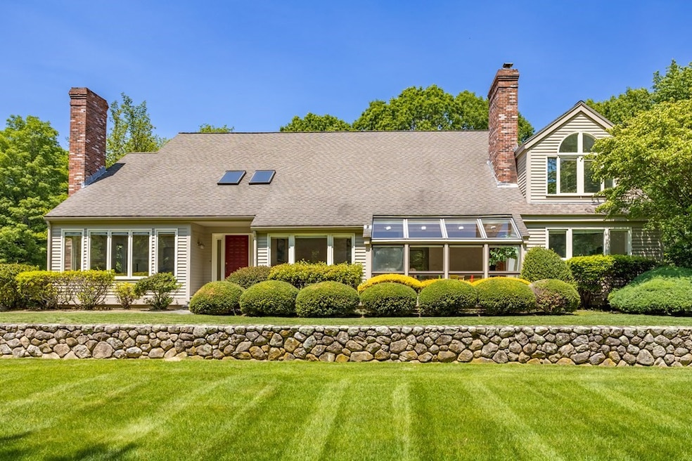 11 Farrar Rd, Lincoln, MA 01773 - photo 1