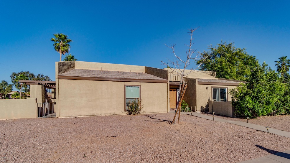 6401 E Colby St-3