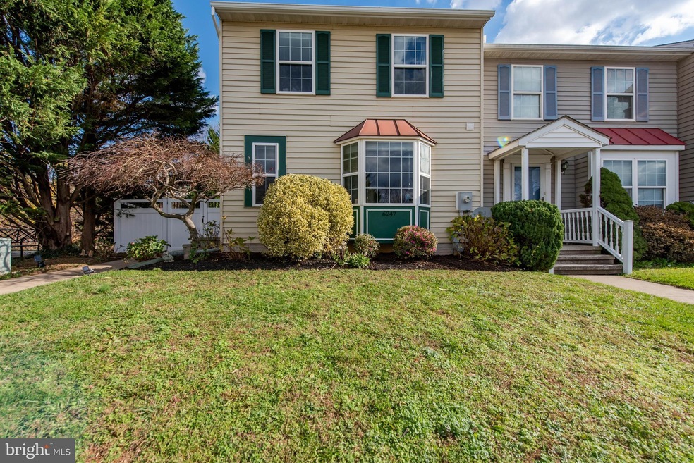 6247 Meadowcroft Rd, Sykesville, MD 21784 - photo 1