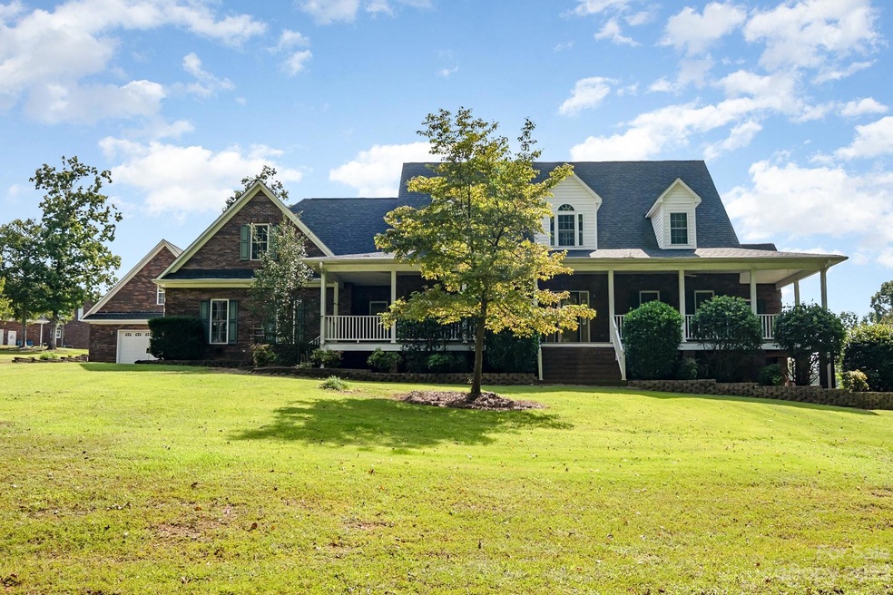 4023 Dakeita Cir, Concord, NC 28025 - photo 1