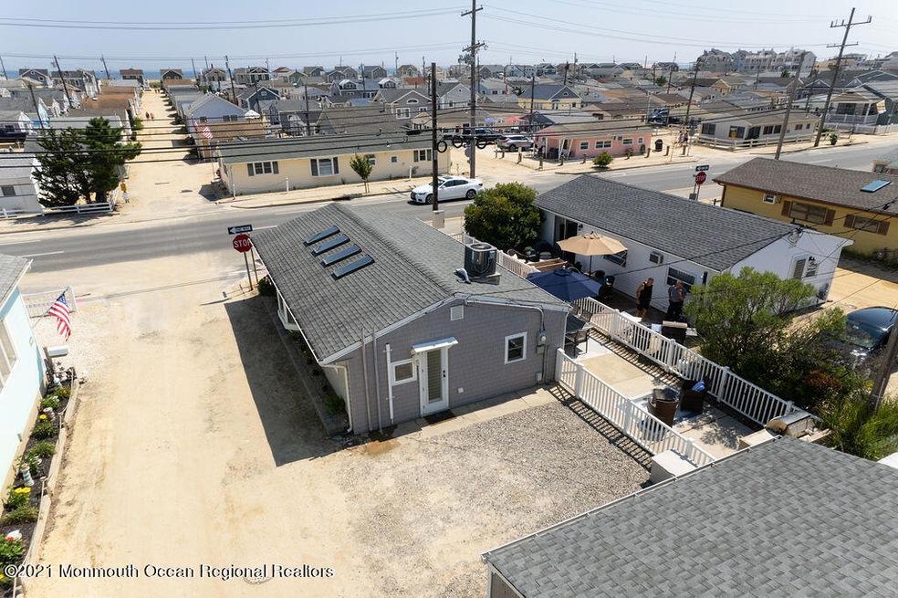 101 W Swordfish Way, Lavallette, NJ 08735 - photo 1