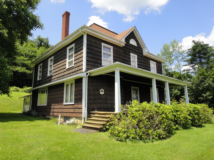 447 Stifflertown Rd, Cherry Tree, PA 15724 - photo 1