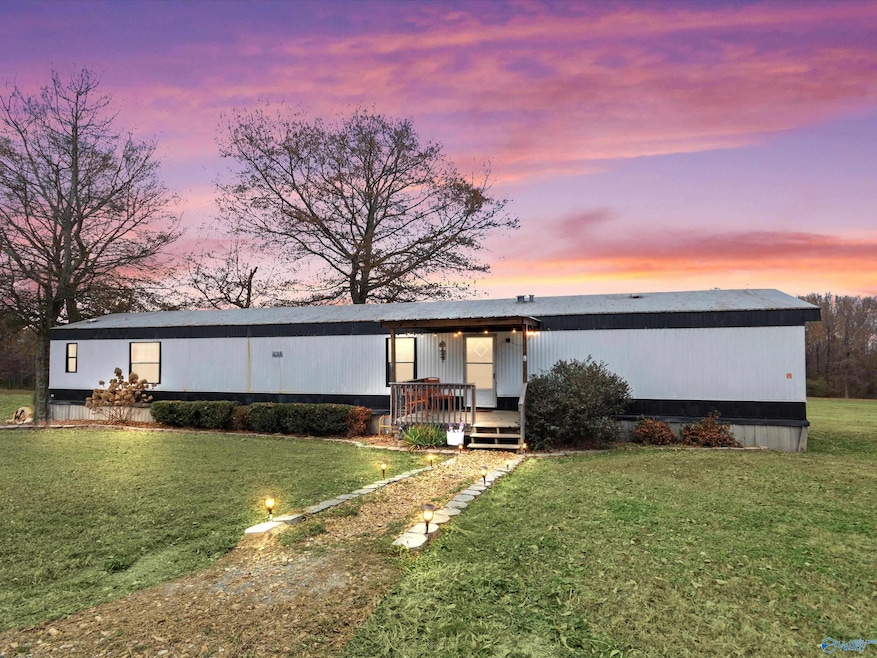 4685 Bluff Rd, Boaz, AL 35956 - photo 1