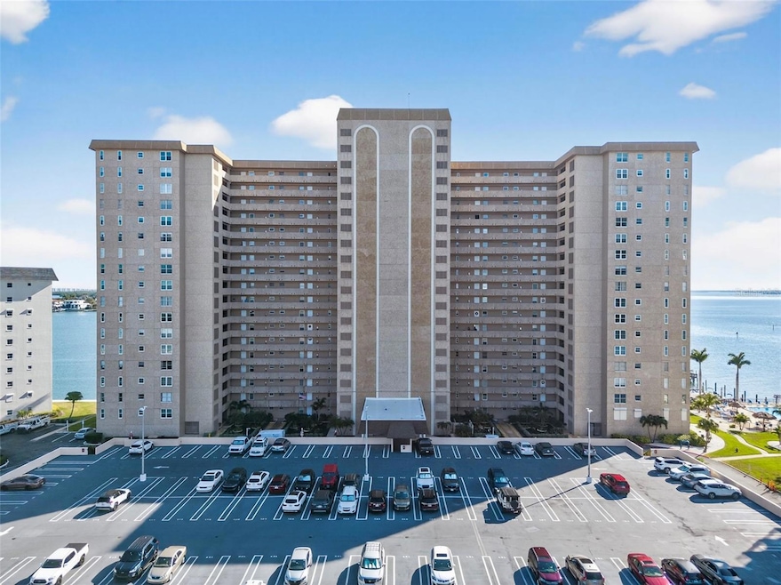 Essex House unit 710, Saint Petersburg, FL 33715 - photo 1