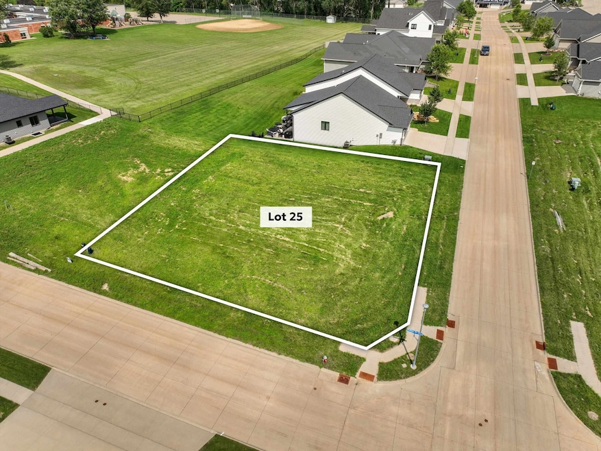 Lot 25 Rolling Creek Ln, Dubuque, IA 52003 - photo 1