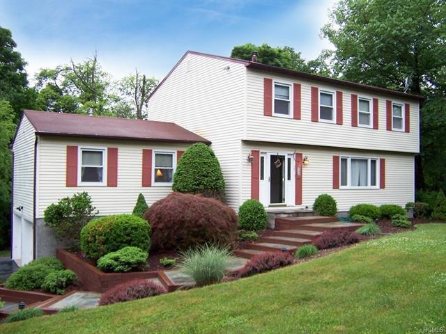 17 Aspen Rd, Hopewell Junction, NY 12533 - photo 1